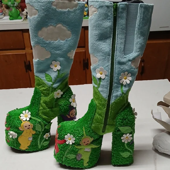 Dolls Kill x Teletubbies Platform Boots Multicolor Fur & Turf Kawaii RARE Size 6 - Picture 1 of 16